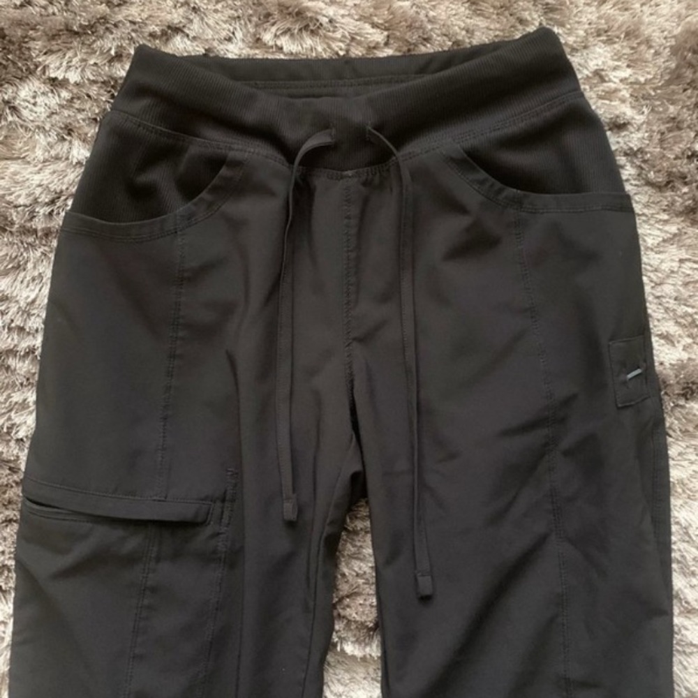 scrub pants